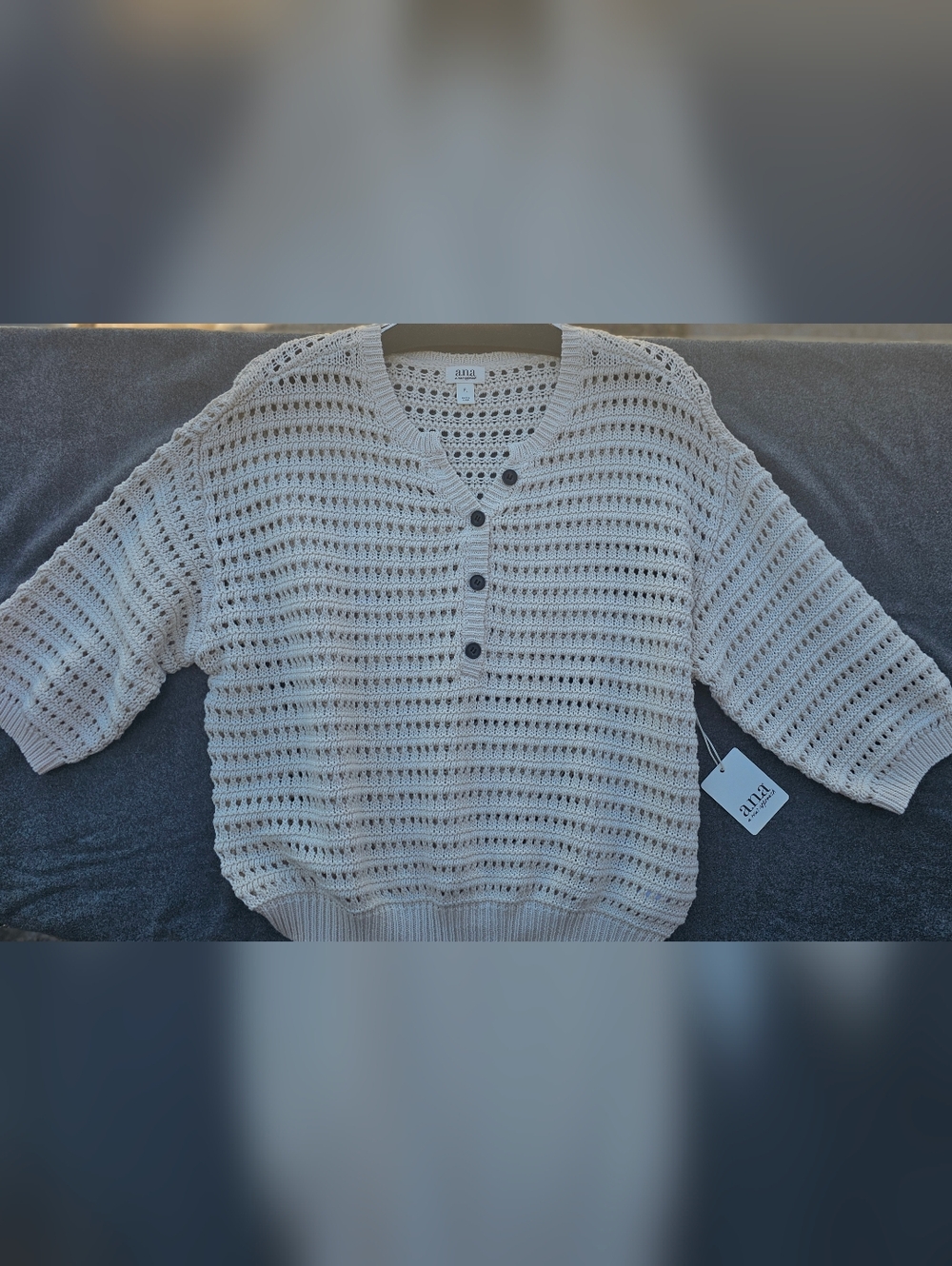 Elegant Cream V-Neck Sweater in Petite Sizes